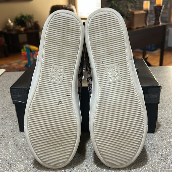 EUC Naturalizer Miranda Brown Cheetah Print side-zip bootie sneakers. Size 8.5M. - Picture 9 of 9